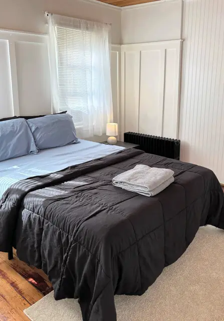 Private Apartment near PC bedroom